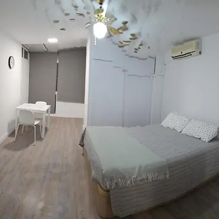 Estudio Agata 6 Апартаменти Бенальмадена